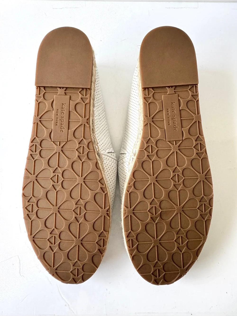 kate spade Gianna White Perforated Leather Espadrille Flat Loafers Size 8M